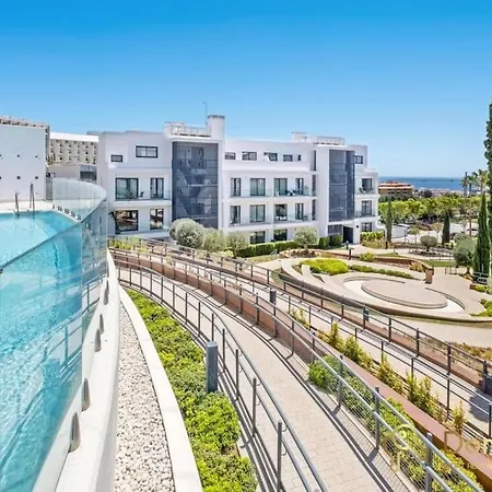 Luxury Flat In Higueron West شقة فوينخيرولا